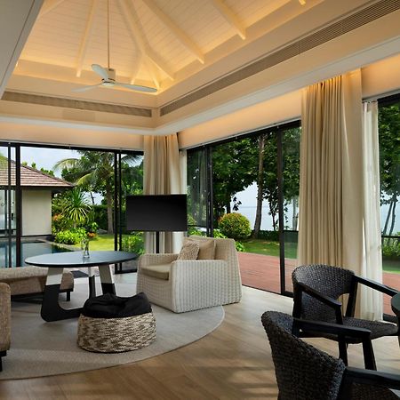 The Shellsea Krabi I Luxury Beach Front Resort & Pool Villa Ao Nam Mao Екстериор снимка
